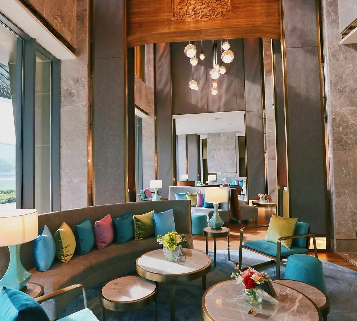לואיאנג Yading Peninsula Hotel